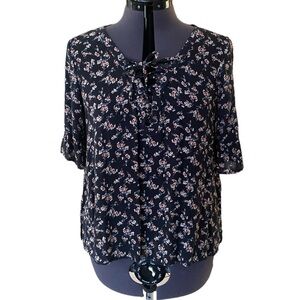 American Eagle Floral Lace Up Top Blue/Pink Sz M Jordan Viscose V-Neck Shorthand